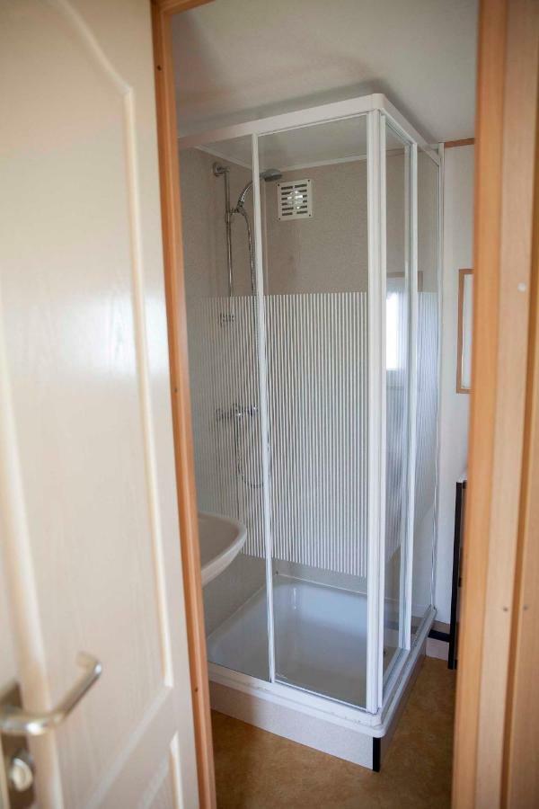 Zeezand Recreatie Cozy Chalets Stolpen Екстериор снимка